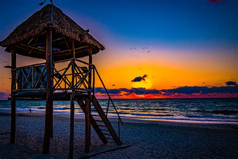 Cancun sunrise | Cancun, Mexico | Michael E Buckley Photography