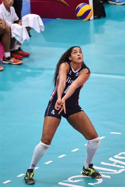 Famous Female Volleyball Players In