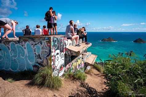 Kaiwa Ridge (Lanikai Pillbox) trail: the most beautiful view of the ...