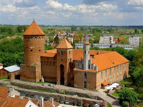 Best Castles to visit in Poland - Historic European Castles