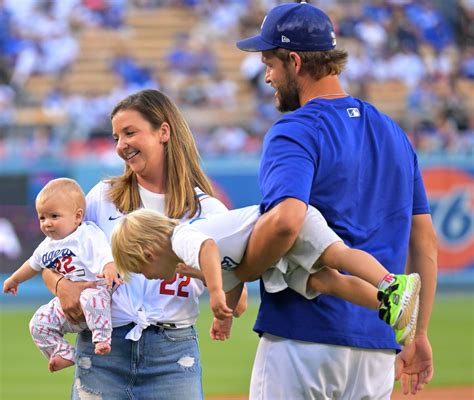 Clayton Kershaw Wife: How He Met Ellen + Their Four Kids - oggsync.com