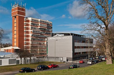 Bromley College - Orpington Campus © Ian Capper cc-by-sa/2.0 ...