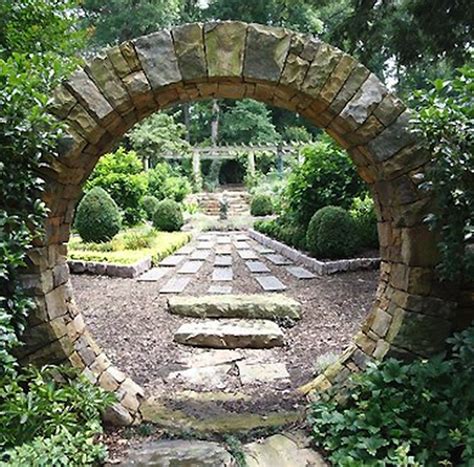 Stunning Stone Moon Gate Ideas 15 | Diy garden gates, Moon gate garden ...