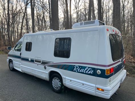 1997 Volkswagen Rialta FWD RV Motorhome Class B Only 69,800 @ Campers for sale