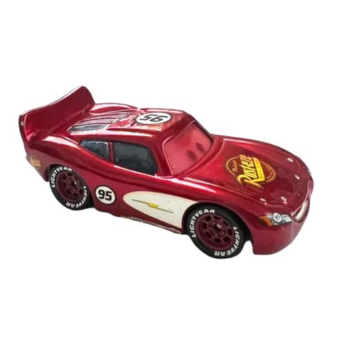 DISNEY PIXAR CARS Lightning McQueen #95 Lenticular Eyes Rust-eze Diecast $5.95 - PicClick