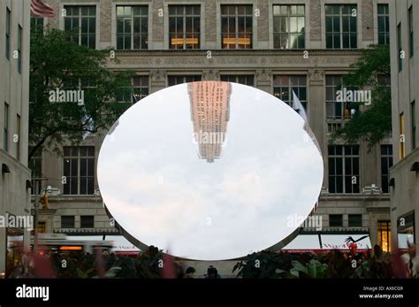 Sky Mirror by Anish Kapoor Rockefeller Center midtown New York City 2006 Stock Photo - Alamy