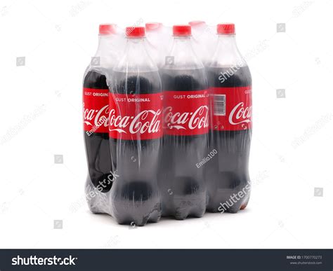 229 Cola six pack Images, Stock Photos & Vectors | Shutterstock