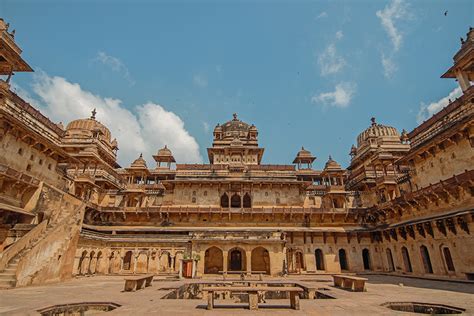 Amar Mahal Orchha