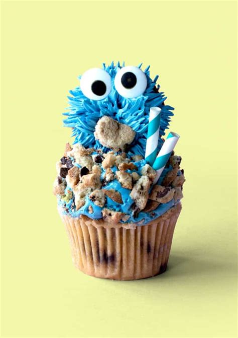 Cookie Monster Cupcakes - The Scranline