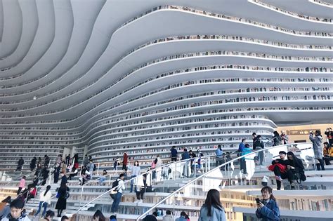 Tianjin Binhai Library: The World's Coolest Home To 1.2 Million Books