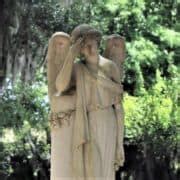 Memorable Bonaventure Cemetery Statues A Must See In Savannah Georgia