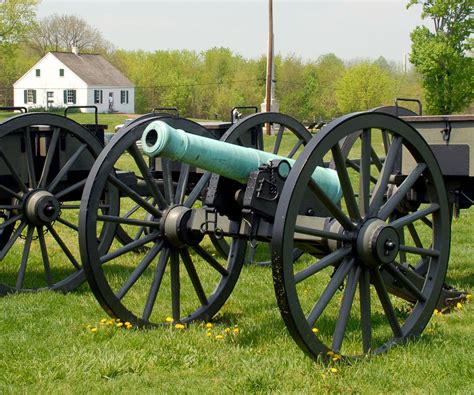 Cannon | Artillery, Gunpowder & Ballistics | Britannica