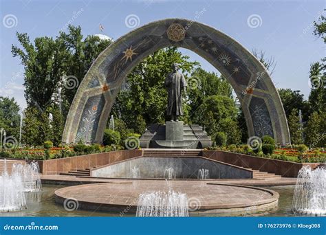 Rudaki Monument Dushanbe Tajikistan Editorial Photo - Image of beautiful, cityscape: 176273976