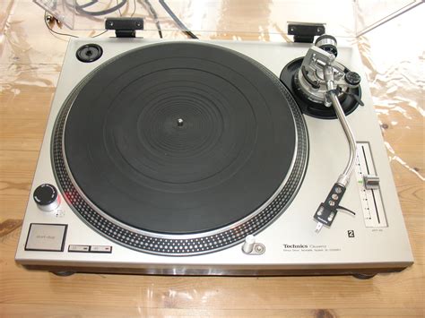 Technics SL-1200 MK2 image (#252286) - Audiofanzine