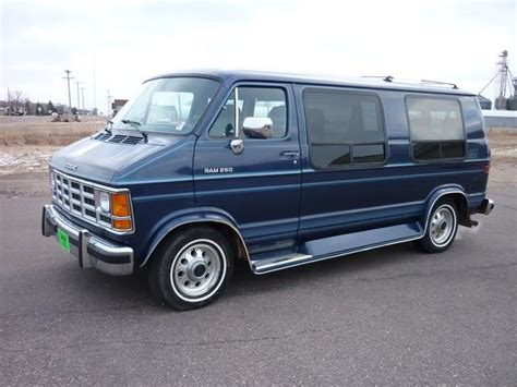 Dodge Ram Van B250. I love this color. Dodge Ram Van, Chevy Van ...