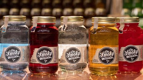 21 Popular Ole Smoky Moonshine Flavors Ranked