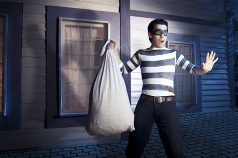 Bizarre Burglaries: The Strangest Robberies That Have Ever Taken Place (Part One) | AFS Security