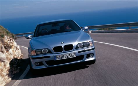 BMW History: E39 M5