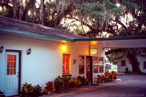 Kings Bay Lodge: Authentically Retro Family Stay in the Heart of Old ...