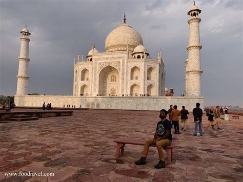 Agra Food Tour – An expedition to the iconic food joints of Agra