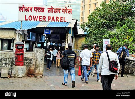 Lower Parel Railway Station Mumbai Maharashtra India Asia Stock Photo - Alamy