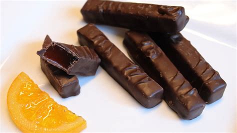 Chocolate Dipped Orange Sticks | puddinriverchocolate