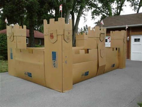 10 Inventive Cardboard Fort Ideas For Playful Kids - Baby Couture India | Cardboard forts ...