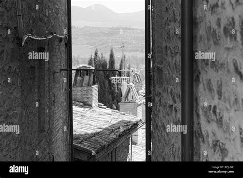 Rural landscape and medieval architecture (Spello, Italy Stock Photo - Alamy