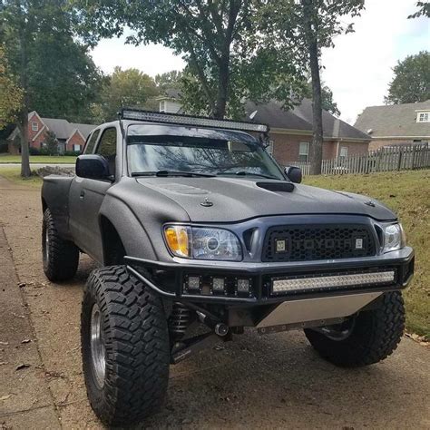 LS/4l80, linked, caged/full back half Tacoma prerunner | Tacoma truck ...