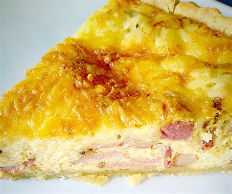 Quiche Lorraine - Feasting Is Fun