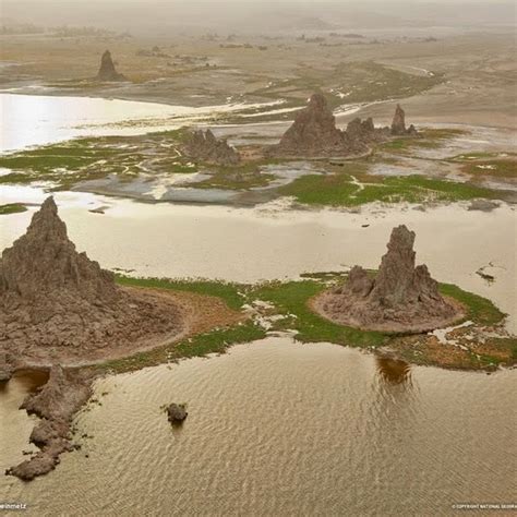 Travertine Chimneys of Lake Abbe | Amusing Planet