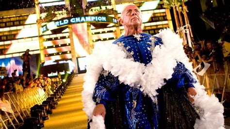 "They actually asked me if I wanted to go on last" - WWE Legend Rick Flair recalls turning down ...