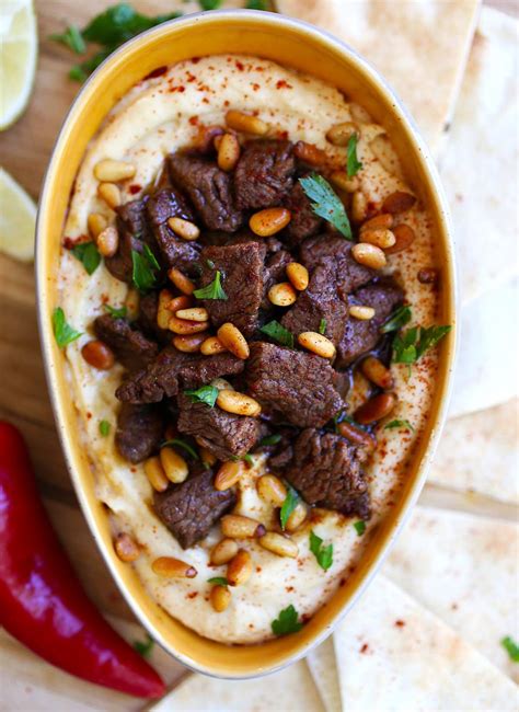 Hummus with Beef