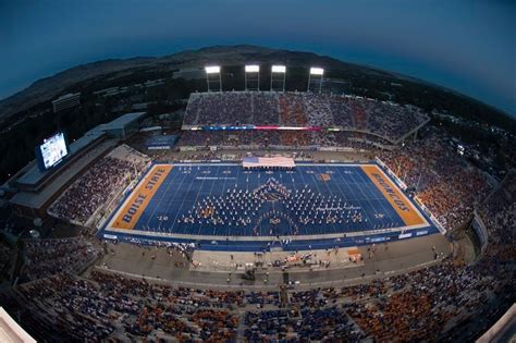 Albertsons Stadium - Southwest Idaho Travel Association