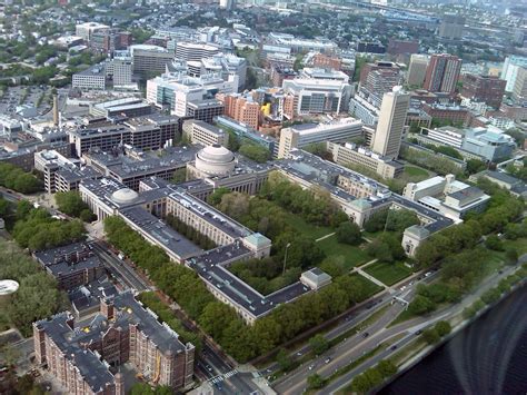 File:MIT Main Campus Aerial.jpg - Wikimedia Commons