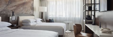 Hotel Suites in Tampa and Rooms near Westshore | Marriott Tampa Westshore