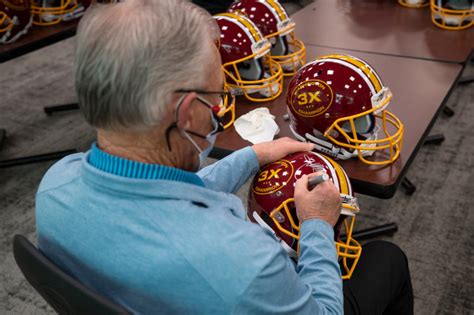 Coach Joe Gibbs Signed Exclusive 3x Super Bowl Champion Full-Size Helmet Inscribed "HOF 96" (PA ...