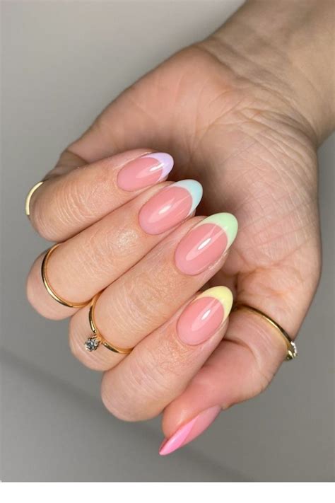 35 Cute Summer Pastel Nails With Almond shaped nails 2021!