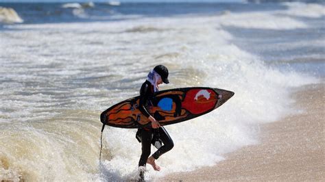 Swimming and surfing, Gazans savour a cleaner sea - Al-Monitor: Independent, trusted coverage of ...