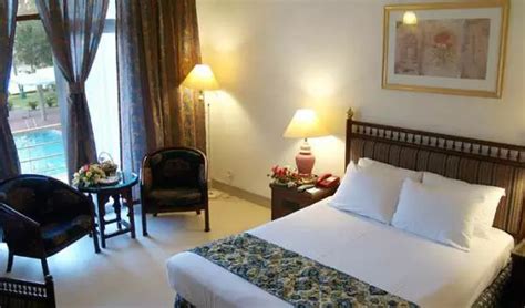 Beach Luxury Hotel Karachi online reservation and rates. Avari's 4 star ...