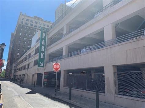 Reading Terminal Market Parking - Garage Deals & Free Parking near ...