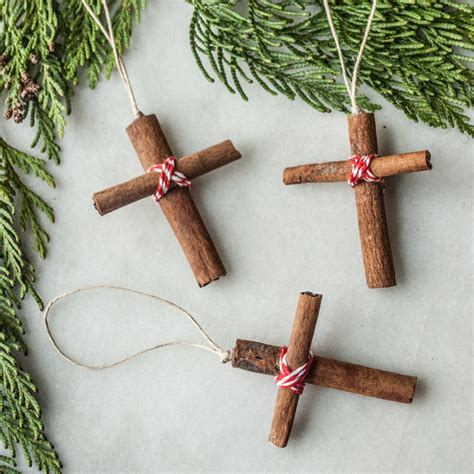 Cinnamon Stick Christmas Cross - Handmade Christmas Series - Cottage Chronicles