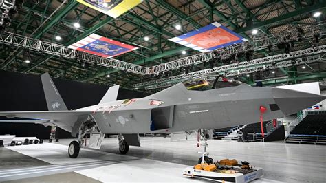 South Korea's KF-21 Boramae Up Close | Aviation Week Network