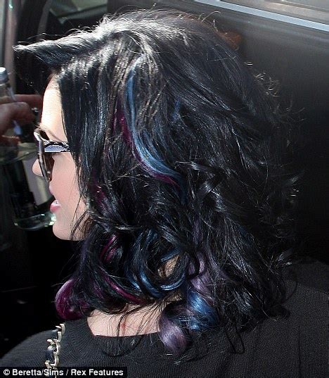 Katy Perry shows she's a true West Ham fan as she dyes her hair claret ...