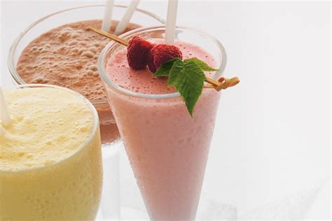 Frosty Yogurt Shakes | Canadian Goodness