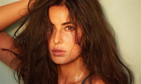 Katrina Kaif Looks Smouldering As She Shoots For Tiger Zinda Hai In Abu Dhabi – See Pics | India.com