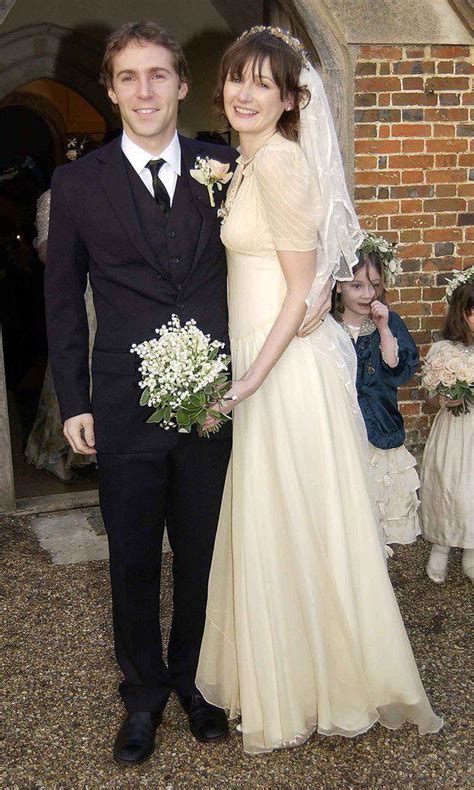 Emily Mortimer Married Alessandro Nivola In Oxford During January #2568687 - Weddbook