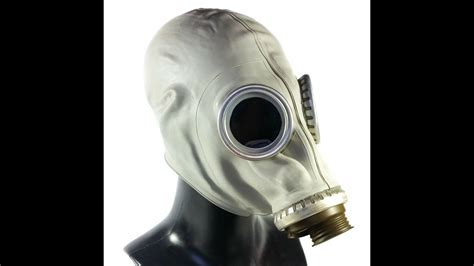 Gp5 Gas mask review - YouTube