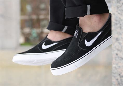 Nike SB Zoom Stefan Janoski Slip-On Available | SneakerNews.com