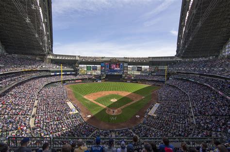 Miller Park Roof Rules: It's More Than The Weather | WUWM